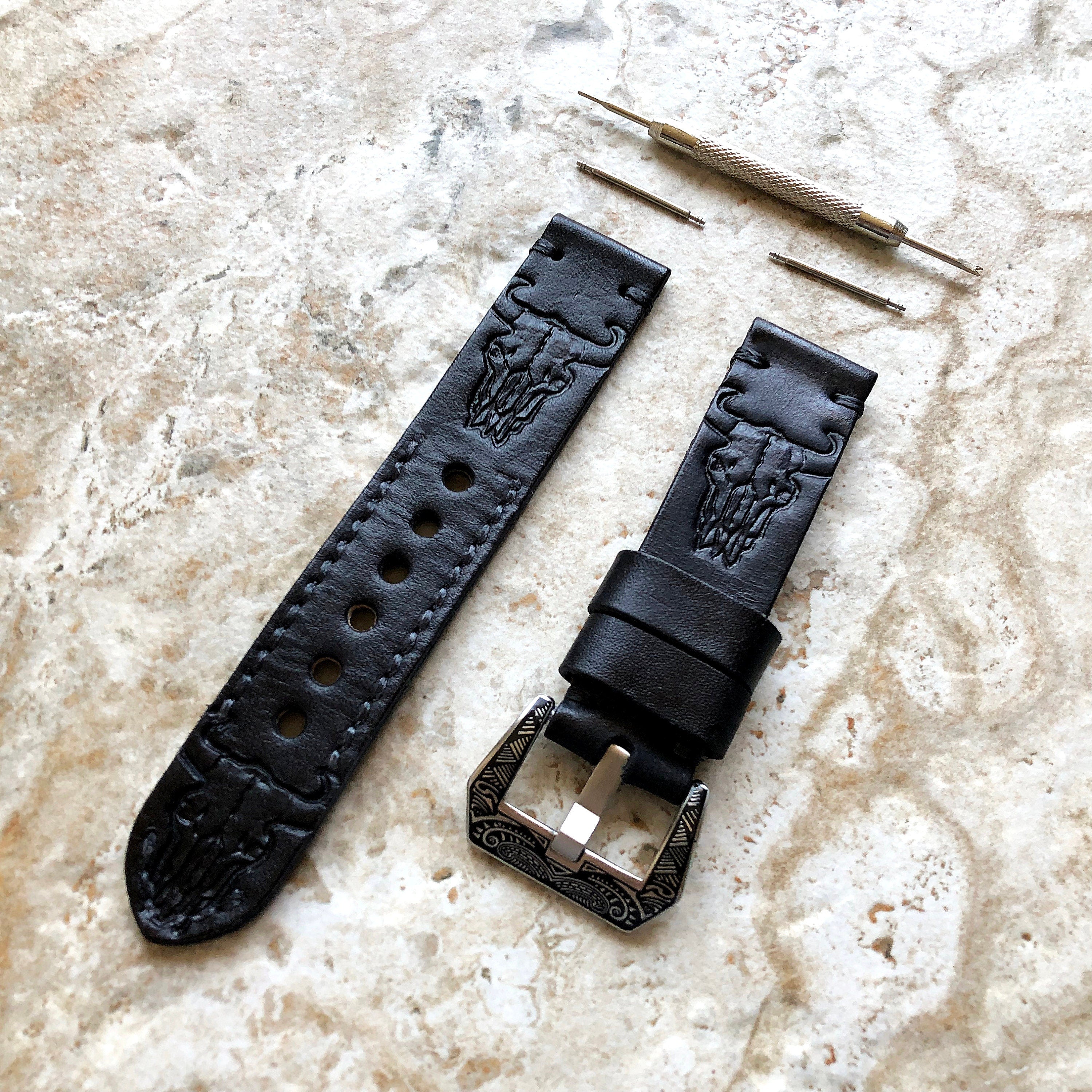 Buffalo Skull Band 22mm 24mm 25mm Tooled Embossed Genuine Leather Compatible with Apple Watch Fitbit Versa 2 3 4 Sense 2 Ionic Strap